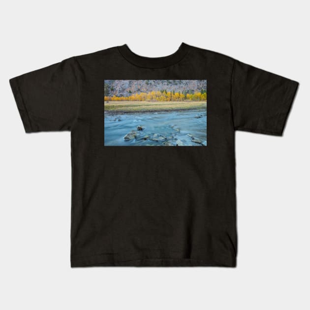 Rush Creek in Autumn Kids T-Shirt by jvnimages